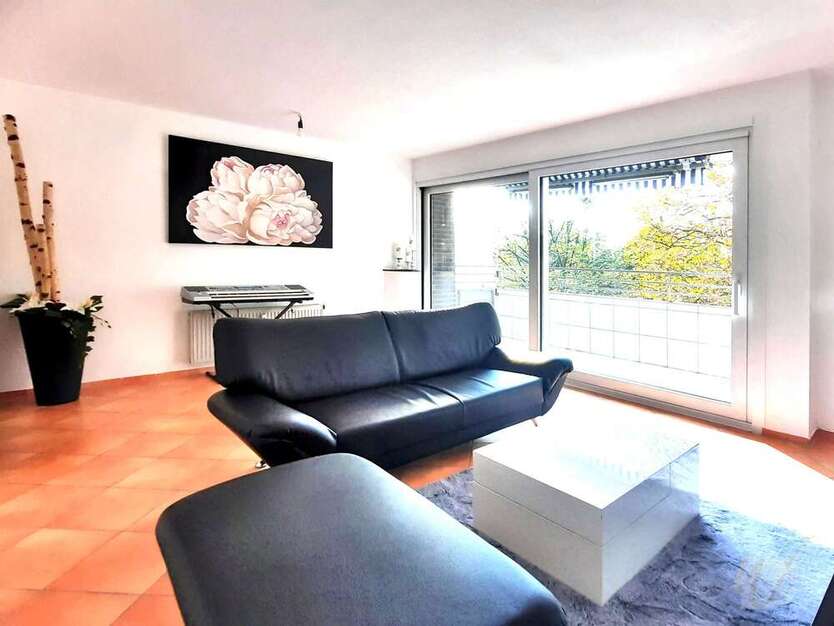 Wohnung zum Kaufen in Düsseldorf 269.000 € 76 m²