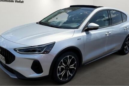 Ford Focus 13.603 km 25.990 € Korschenbroich 41352