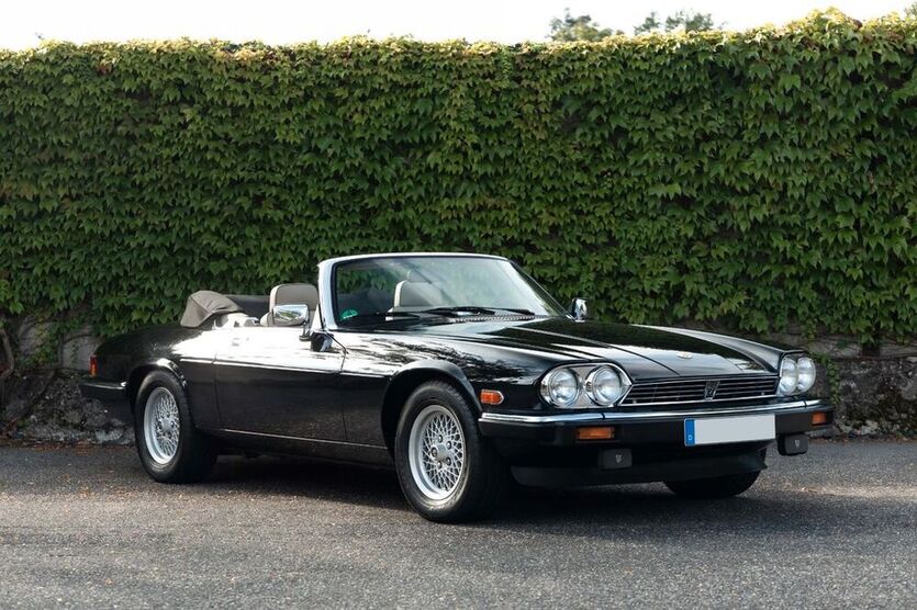 XJS