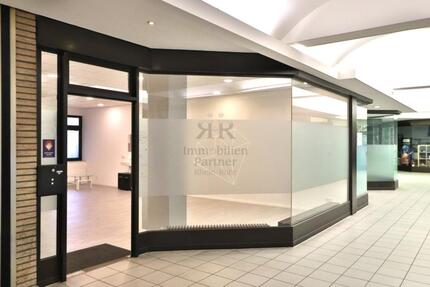 Ladenlokal Friseur Kosmetikstudio in Dinslakener Innenstadt zimmer