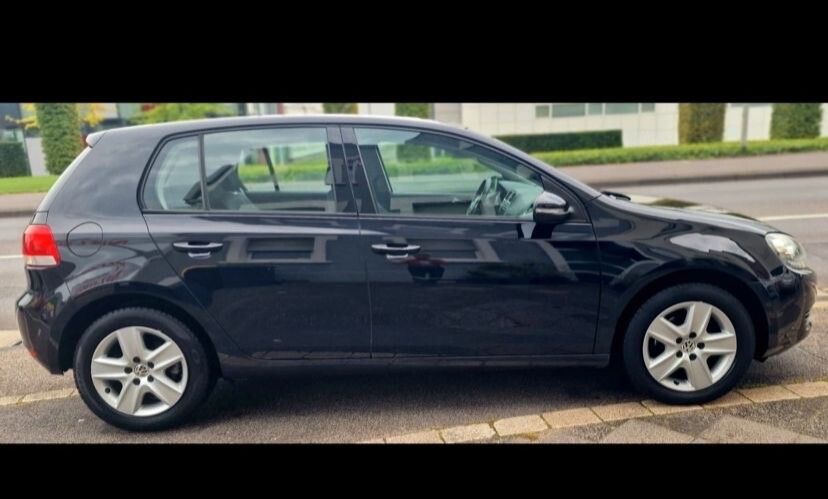 VW Golf VI 64.911 km 6.800 € Mönchengladbach 41061