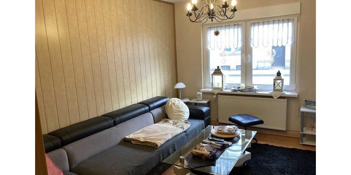 Erdgeschoßwohnung Duisburg Ruhrort - 6 Zimmer, 108 m&sup2;, 140.000&euro; | Angebot:23298929