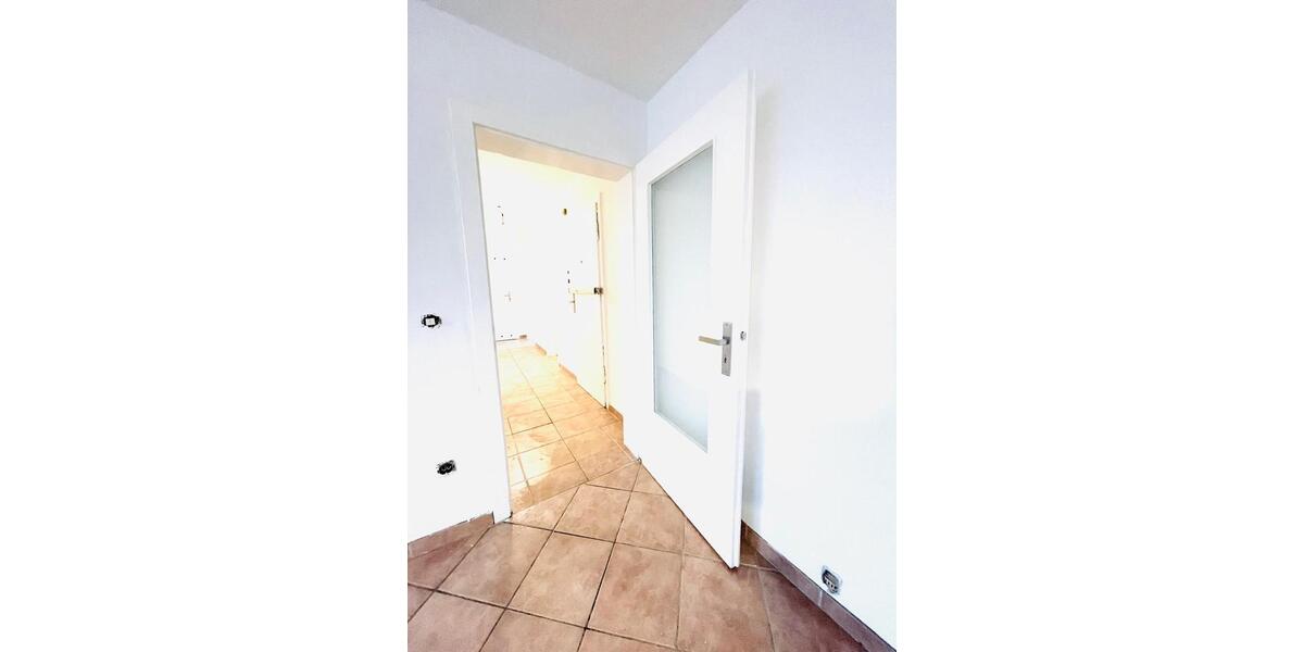 Dachgeschoßwohnung Essen Stadtbezirk III - 3 Zimmer, 72 m&sup2;, 799&euro; | Angebot:26374106