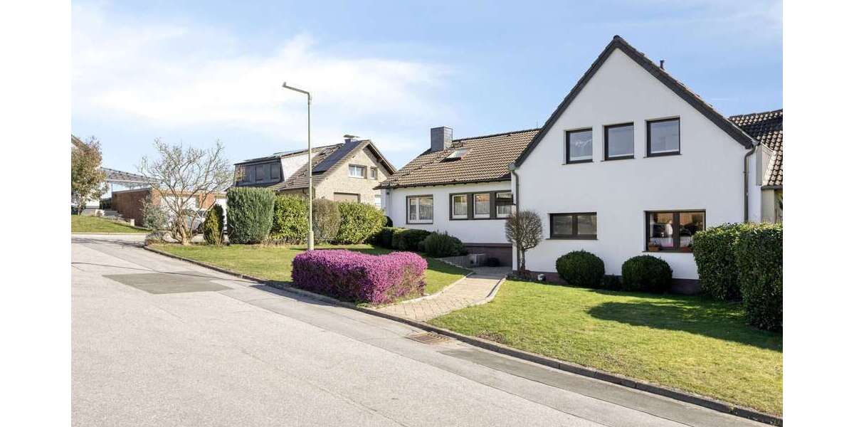 Einfamilienhaus Wülfrath-Flandersbach Flandersbach - 7 Zimmer, 223 m&sup2;, 649.500&euro; | Angebot:25433534