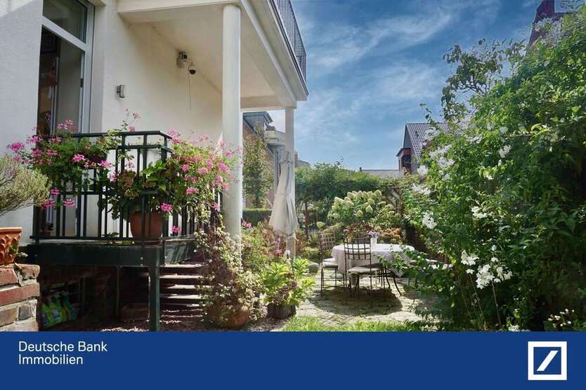 Haus zum Kaufen in Willich 1.090.000 € 319 m²