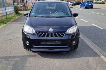 Skoda Citigo 105.124 km 6.999 € Düsseldorf 40549