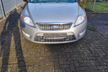 Ford Mondeo 245.000 km 2.500 &euro; Essen 45326