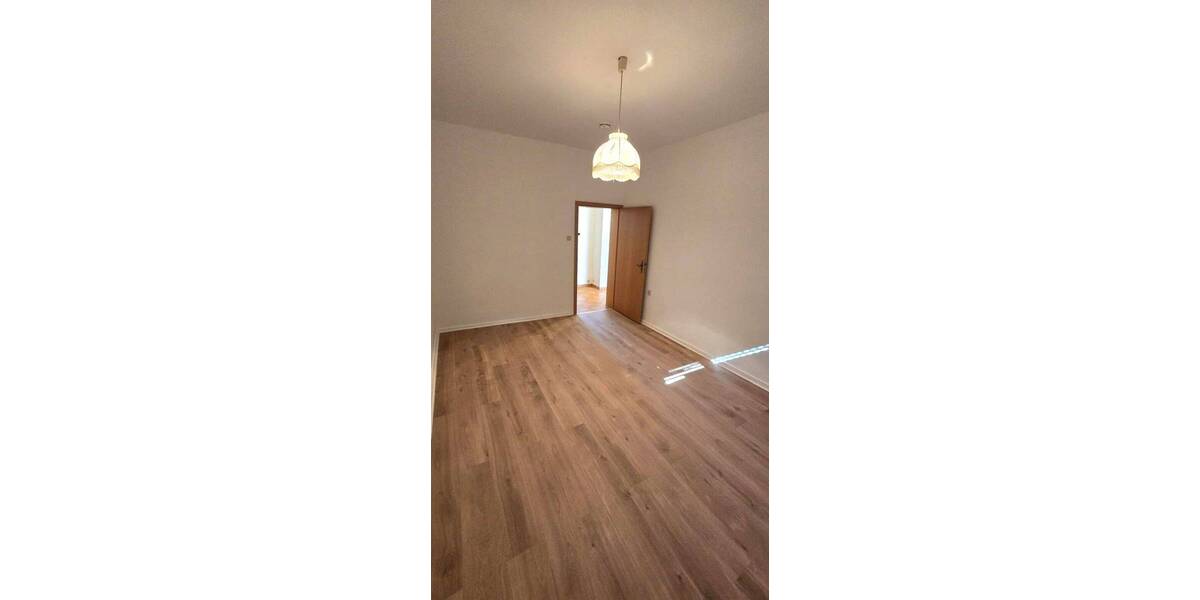 Etagenwohnung Duisburg Dellviertel - 2 Zimmer, 53 m&sup2;, 500&euro; | Angebot:26273939
