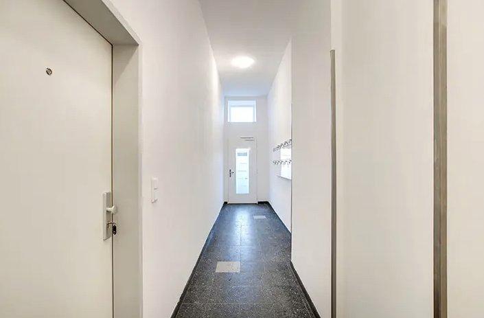 Etagenwohnung Düsseldorf Stadtmitte - 2 Zimmer, 71 m&sup2;, 1.175&euro; | Angebot:26236673