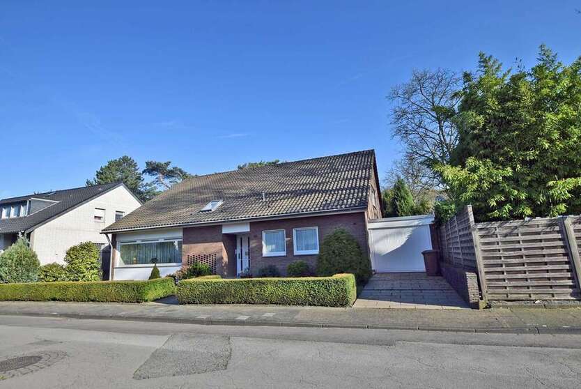 Haus zum Kaufen in Mülheim 795.000 € 233 m²