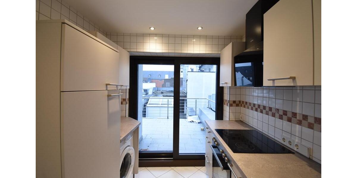 Etagenwohnung Düsseldorf - 2 Zimmer, 54 m&sup2;, 1.000&euro; | Angebot:26548233