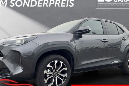 Toyota Yaris Cross 4.417 km 27.490 &euro; Dinslaken 46537