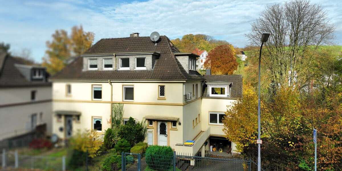 Haus zum Kaufen in Velbert 515.000 € 212.25 m² 12 zimmer