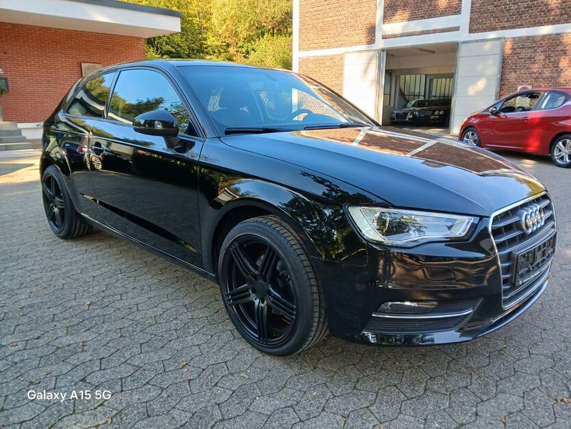 Audi A3 85.500 km 12.950 € Ratingen 40882