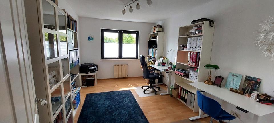 Reihenhaus Duisburg Rheinhausen - 5.5 Zimmer, 120 m&sup2;, 369.000&euro; | Angebot:26394979