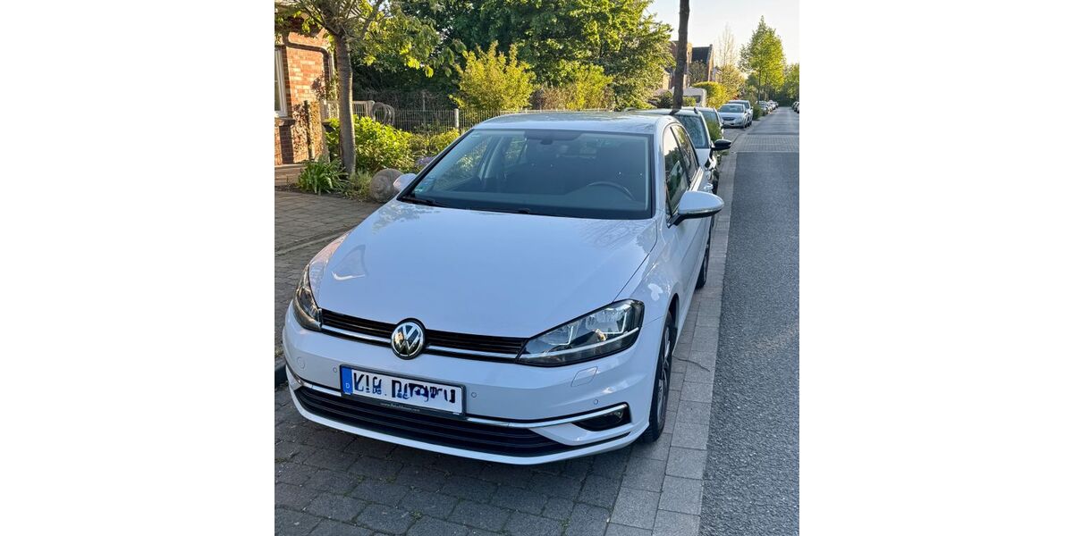 VW Golf 105.000 km 9.900 &euro; Kempen 47906