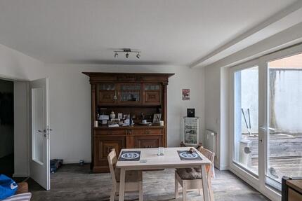 Von Privat- 2-Zimmer Souterrainwohnung 2 zimmer