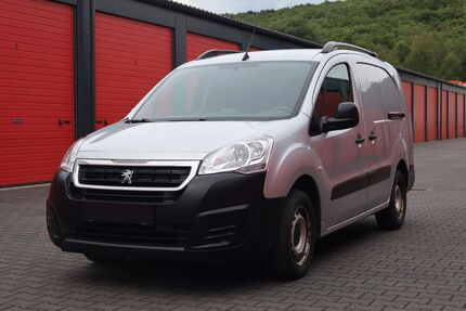 Peugeot Partner 167.762 km 6.999 &euro; Oberhausen 46145