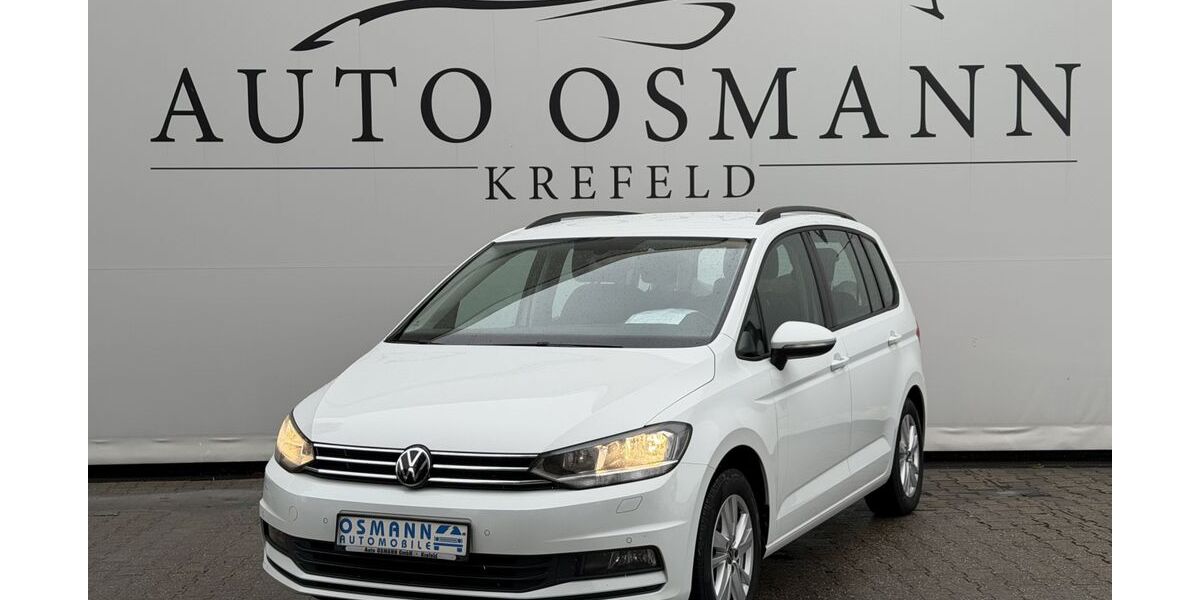 VW Touran 152.814 km 17.950 &euro; Krefeld 47805