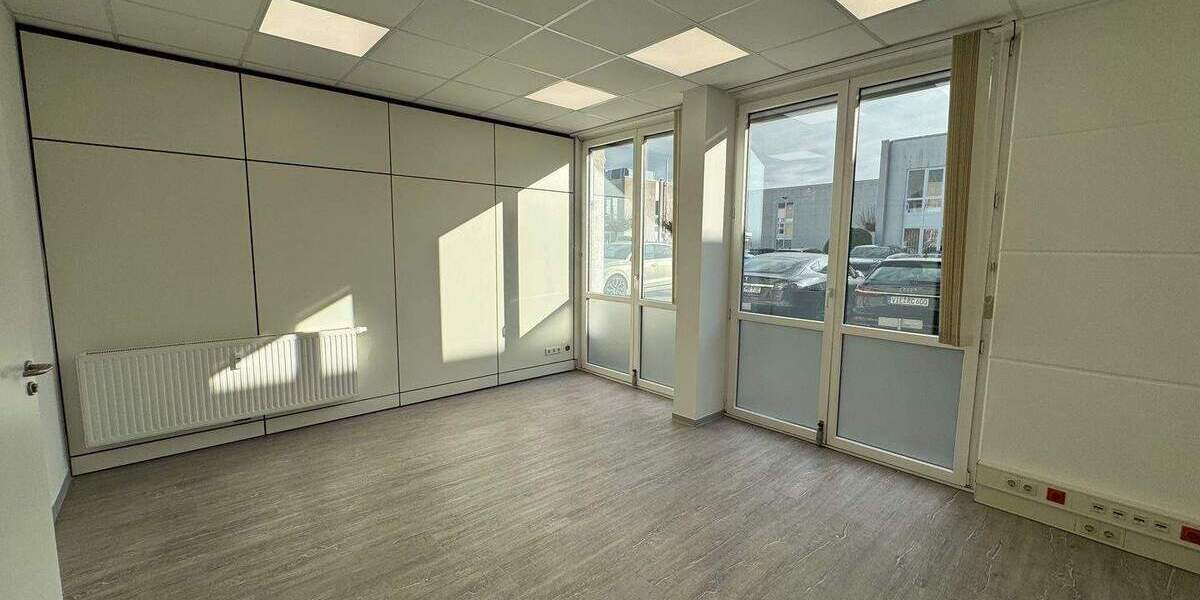 Gewerbeobjekt Willich Münchheide - 7 Zimmer, 246 m&sup2;, 2.460&euro; | Angebot:24789280