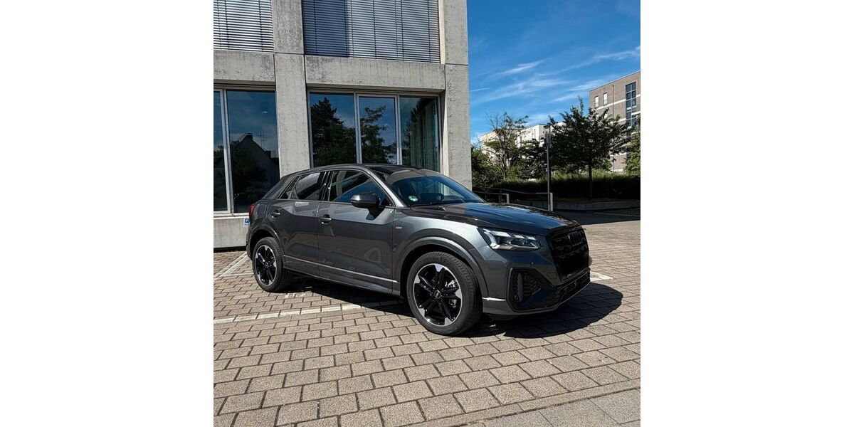 Audi Q2 1.250 km 30.900 &euro; Dusseldorf 40235