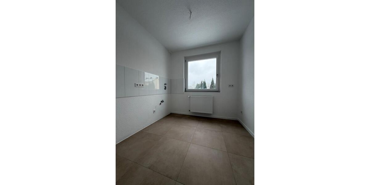 Etagenwohnung Duisburg Mittelmeiderich - 1 Zimmer, 50 m&sup2;, 650&euro; | Angebot:25374908