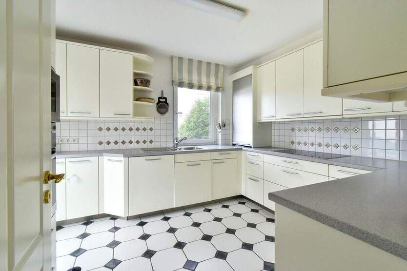 Endlich gefunden! Freistehendes, modernes Einfamilienhaus in Kettwig 6 zimmer