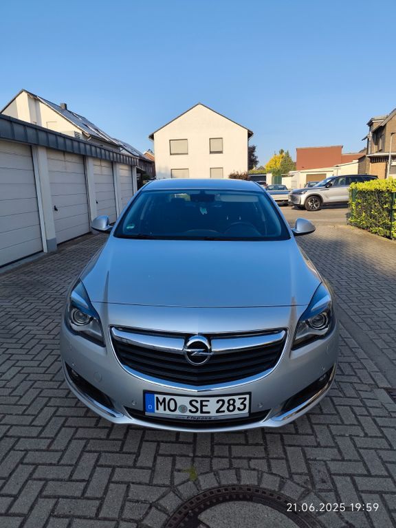 Opel Insignia 141.000 km 8.750 € Moers 47445