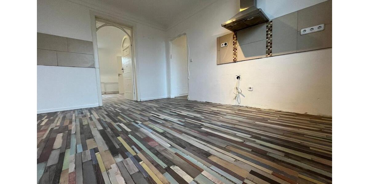 Dachgeschoßwohnung Duisburg Essenberg - 2.5 Zimmer, 67 m&sup2;, 900&euro; | Angebot:24866587