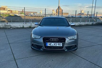 Audi A5 218.000 km 7.500 &euro; Duisburg 47239
