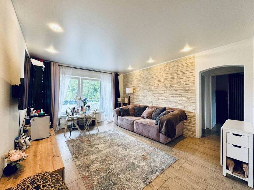 Perfekt für Singles & Paare - Umfassend saniert 2025: 3 Zimmer, ca. 65 m², Loggia, Designerbad 3 zimmer