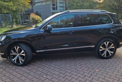 VW Touareg 313.206 km 14.800 € Gelsenkirchen 45896