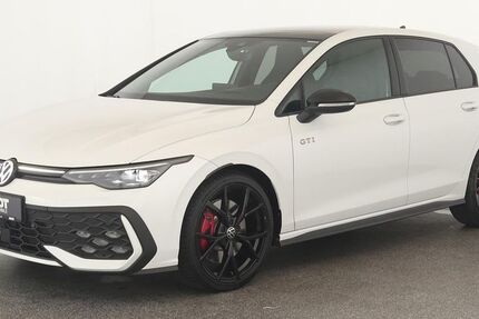 VW Golf 15.300 km 36.484 &euro; Düsseldorf 40233