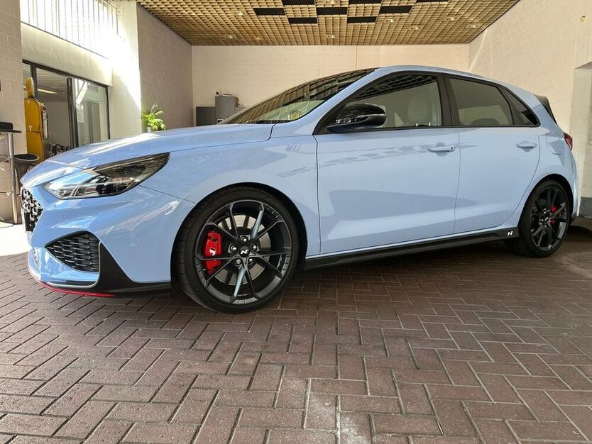 i30