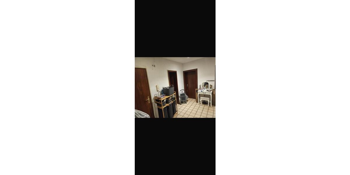 Etagenwohnung Oberhausen Biefang - 4 Zimmer, 103 m&sup2;, 1.050&euro; | Angebot:26248879