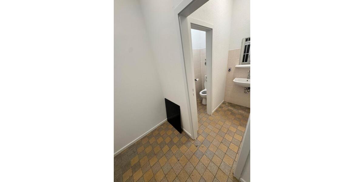 Gewerbeobjekt Duisburg Huckingen - 825&euro; | Angebot:26150753