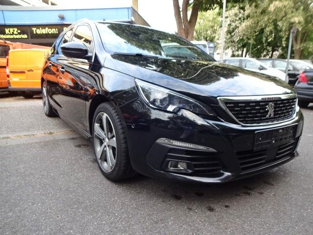 Peugeot 308 111.400 km 9.999 € Essen 45276
