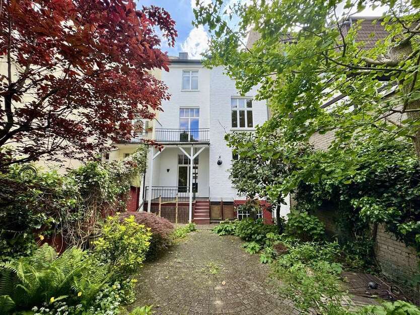 Haus zum Mieten in Neuss 2.995 € 222 m²