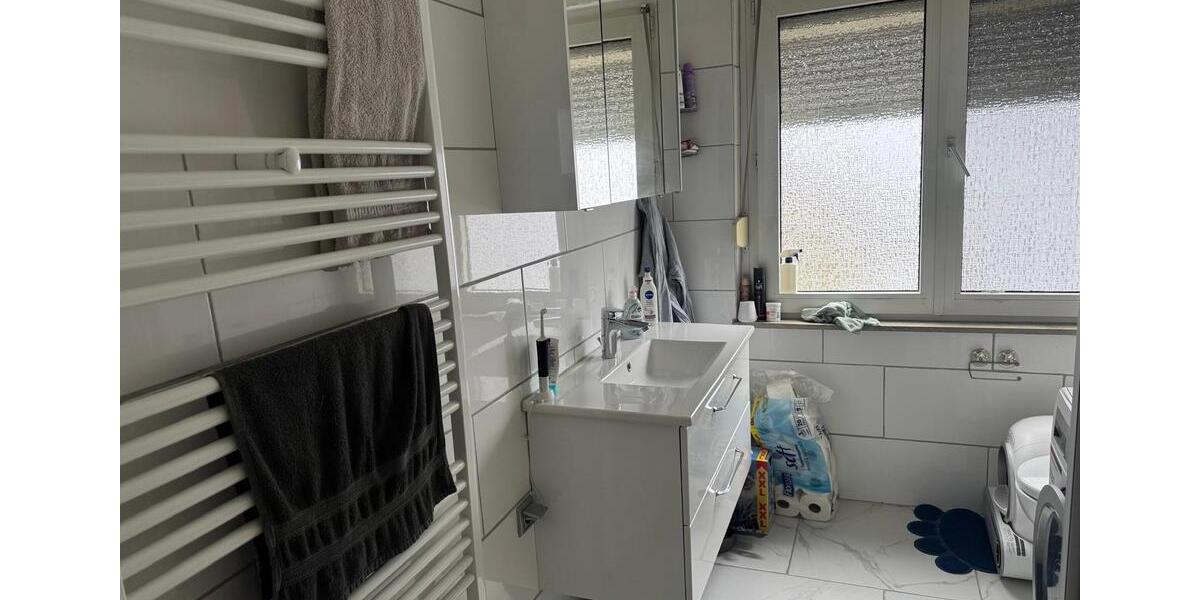 Etagenwohnung Duisburg Laar - 3 Zimmer, 81 m&sup2;, 800&euro; | Angebot:25251402