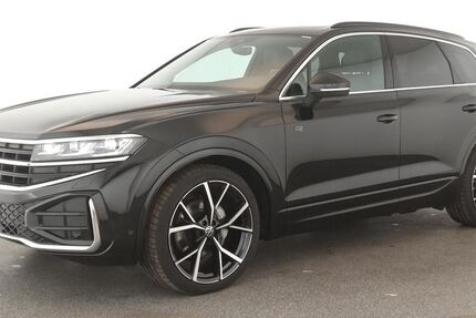 VW Touareg 18.500 km 60.884 &euro; Neuss 41460