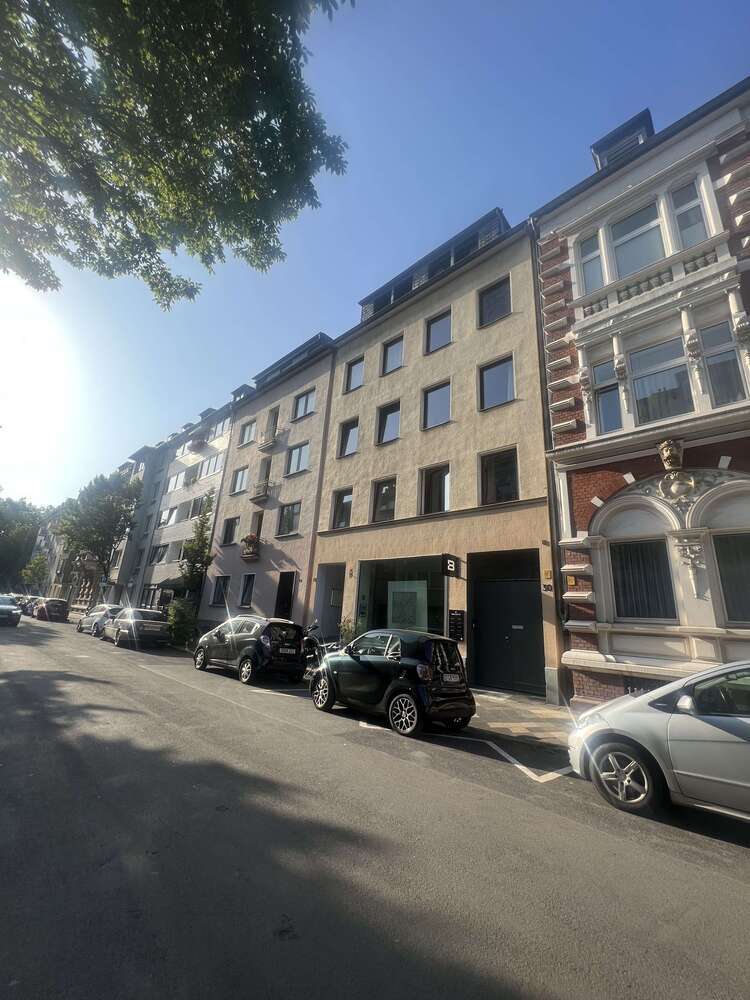 Wohnung zum Mieten in Düsseldorf 1.400 € 82 m²