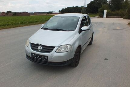 VW Fox 102.000 km 1.990 € Krefeld 47798