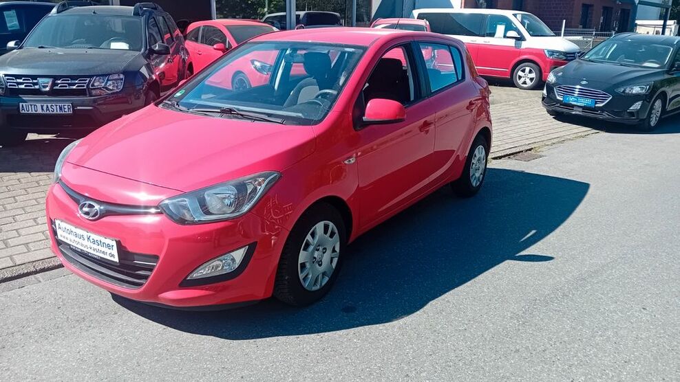 Hyundai i20 91.750 km 5.699 € Duisburg 47269