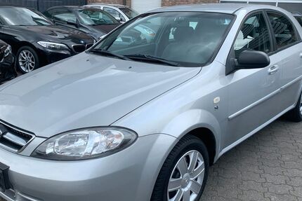 Chevrolet Lacetti 95.000 km 2.950 &euro; Moers 47443