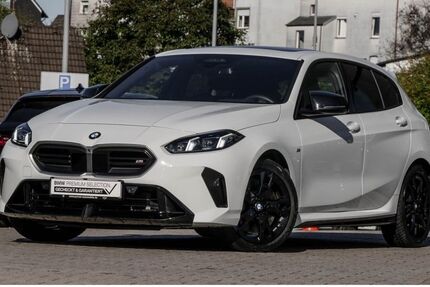 BMW M135 25.280 km 42.890 € Velbert 42549