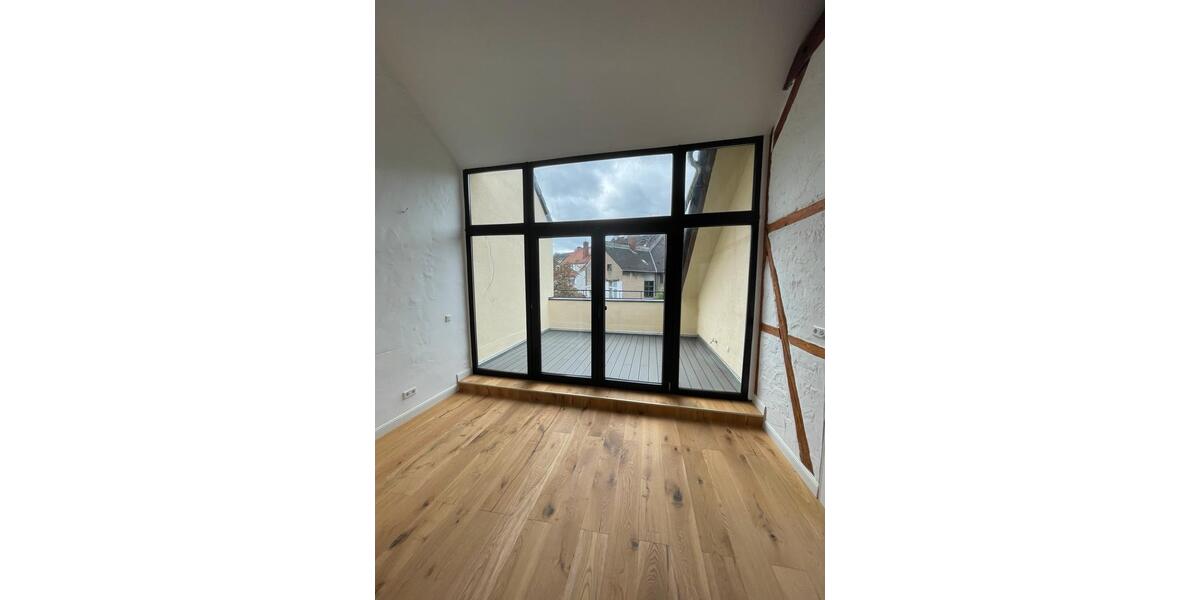 Einfamilienhaus Düsseldorf Oberbilk - 12 Zimmer, 467 m&sup2;, 2.850.000&euro; | Angebot:27096818