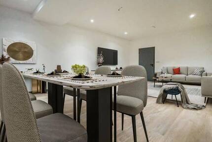 Wohnung Oberhausen Altstadt-Süd - 2 Zimmer, 127 m&sup2;, 1.050&euro; | Angebot:26929888