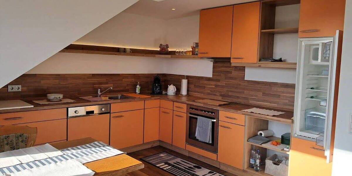 Etagenwohnung Duisburg Röttgersbach - 2 Zimmer, 82 m&sup2;, 650&euro; | Angebot:26572994