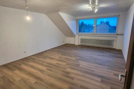 Wohnung Dinslaken Hiesfeld - 2 Zimmer, 73 m&sup2;, 680&euro; | Angebot:25056427