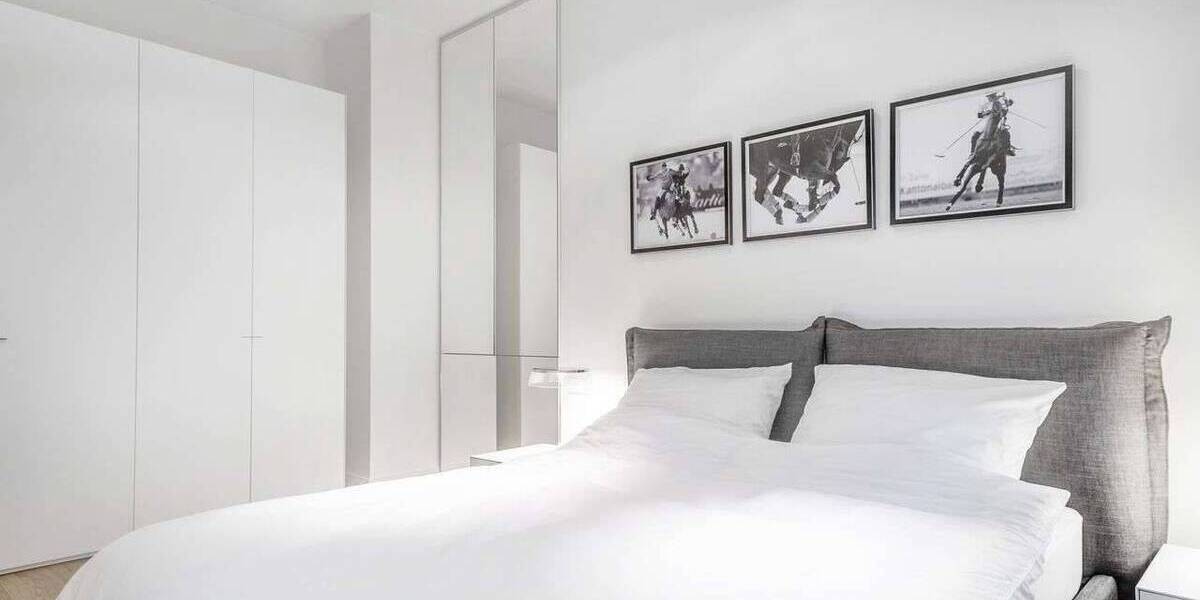 Etagenwohnung Düsseldorf Altstadt - 2 Zimmer, 55 m&sup2;, 1.450&euro; | Angebot:26826256